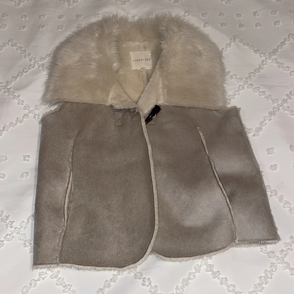Copper Key Girls Vest